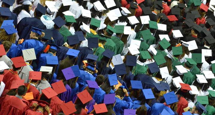 Grad Photo of Students