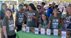 Support Student Farmpreneurs at the Fall Giant Student Farmers Market, Oct. 16