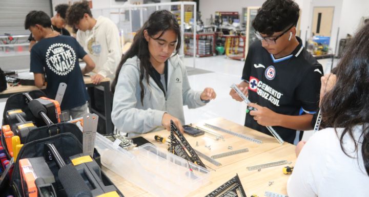 CCSD leads STEM education in Nevada