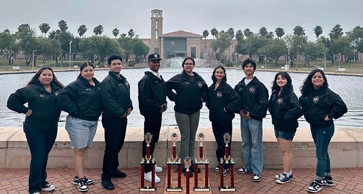 Sunrise Mountain HS folklórico team takes top honors in competition